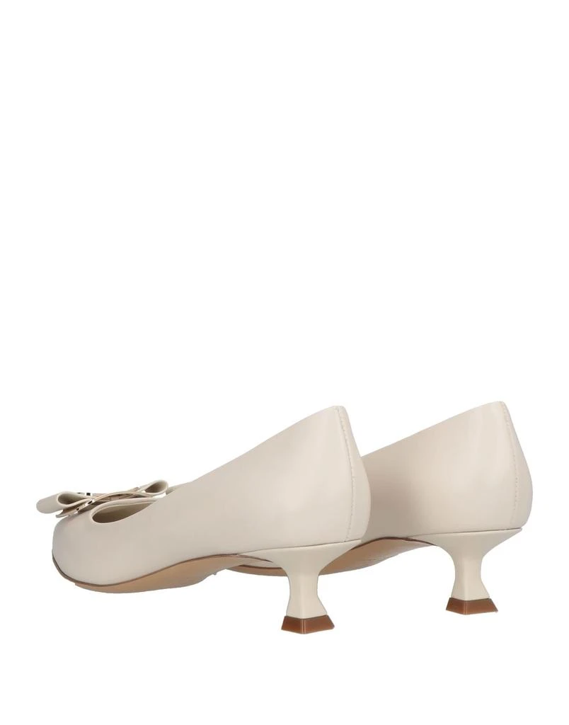 Salvatore Ferragamo Pump 3