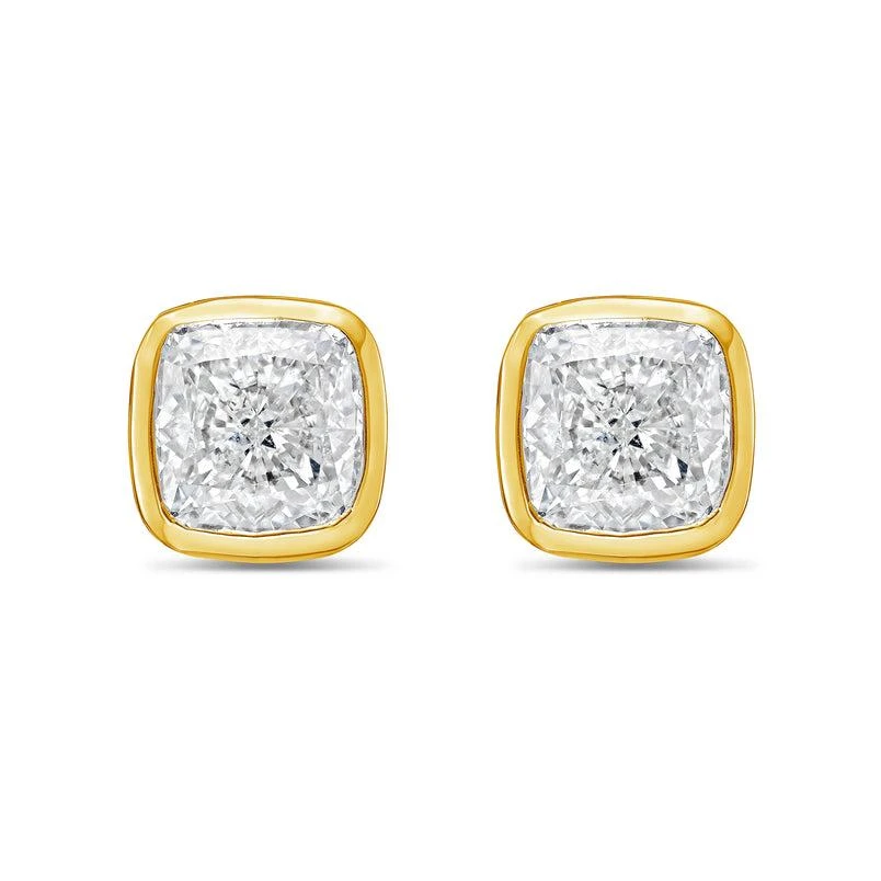 Diana M Jewels 14KT YELLOW GOLD LAB GROWN CUSHION CUT STUDS IN A BEZEL SETTING WEIGHING 4.00 CTS TW