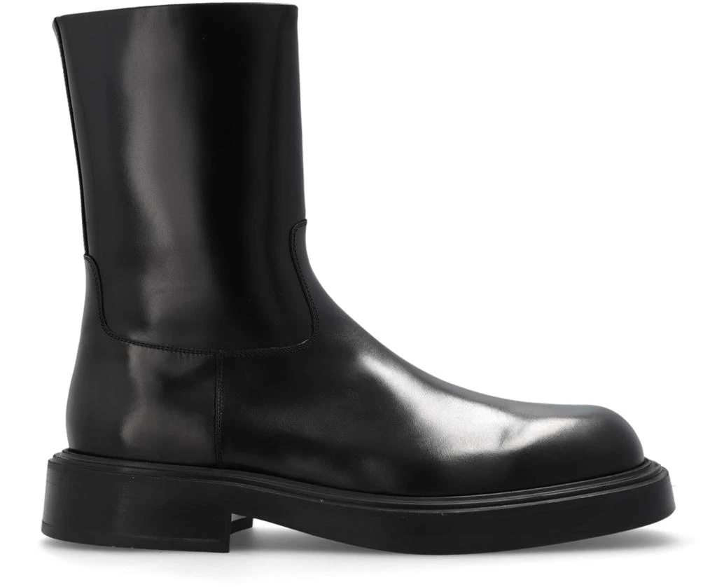 Ferragamo Men\'s Black Formia Boots FERRAGAMO - Formia Boot in Nero Nero main image 4