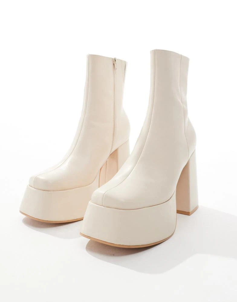 ASOS ASOS DESIGN extreme chunky heeled boot 2