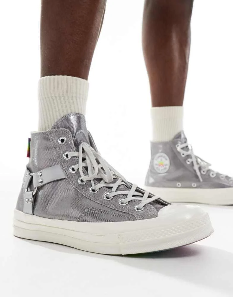 Converse Converse Chuck 70 Pride Hi trainers in silver 3