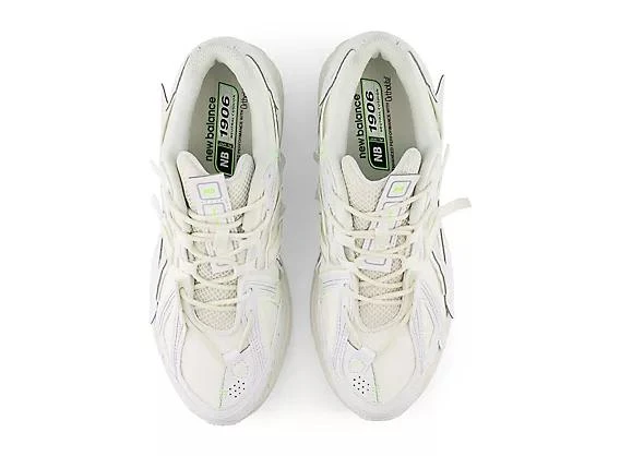 New Balance 1906A 4