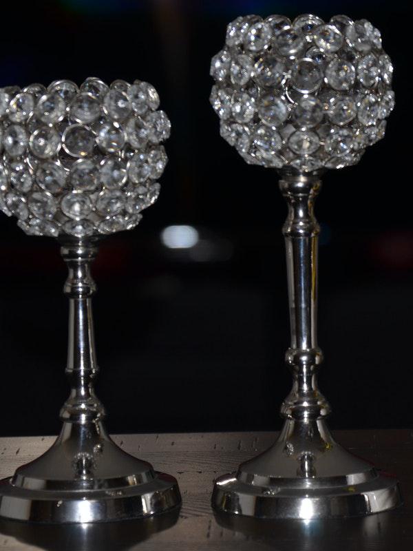 Vibhsa Vibhsa Round Crystal Aluminium Candle Holder Set Of 2