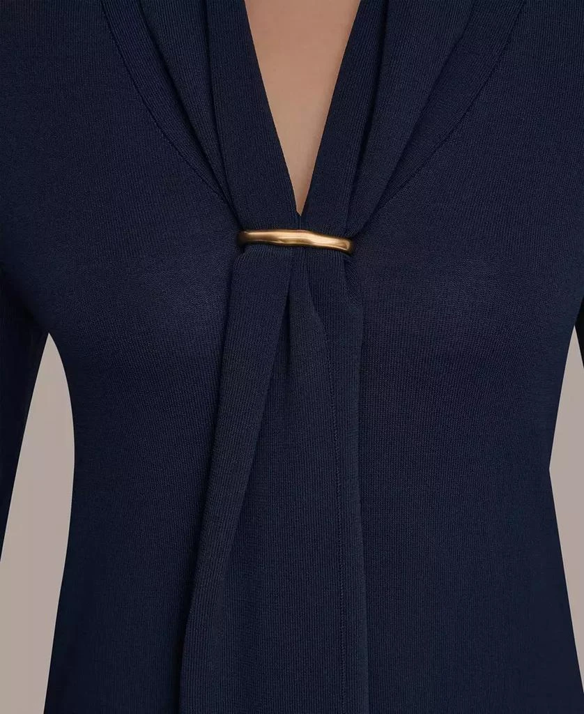 Donna Karan Women
s Long-Sleeve V-Neck Sweater 4