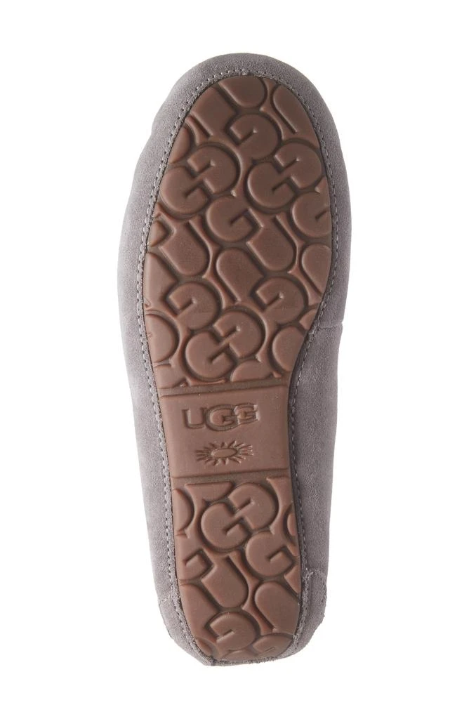 Modern Threads Dakota Slipper 6