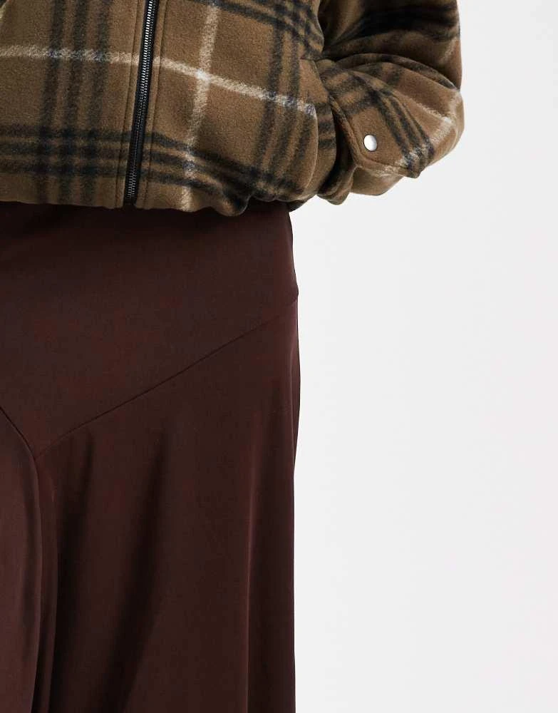 Cotton On Cotton On sandy midi skirt in dark oak 5