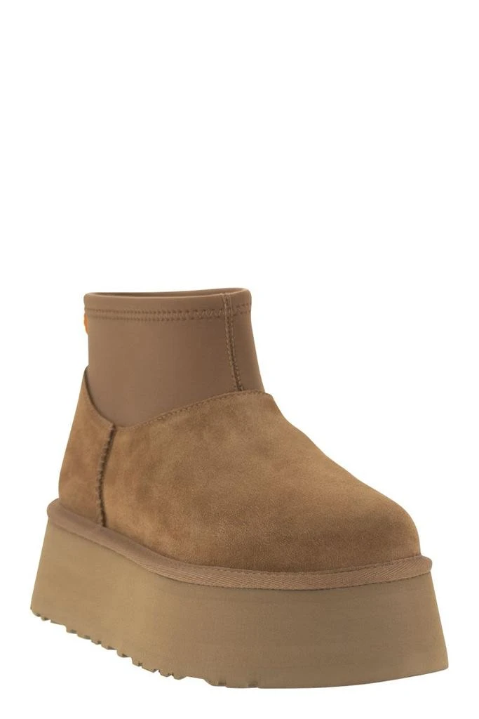 UGG CLASSIC MINI DIPPER BOOTS 2