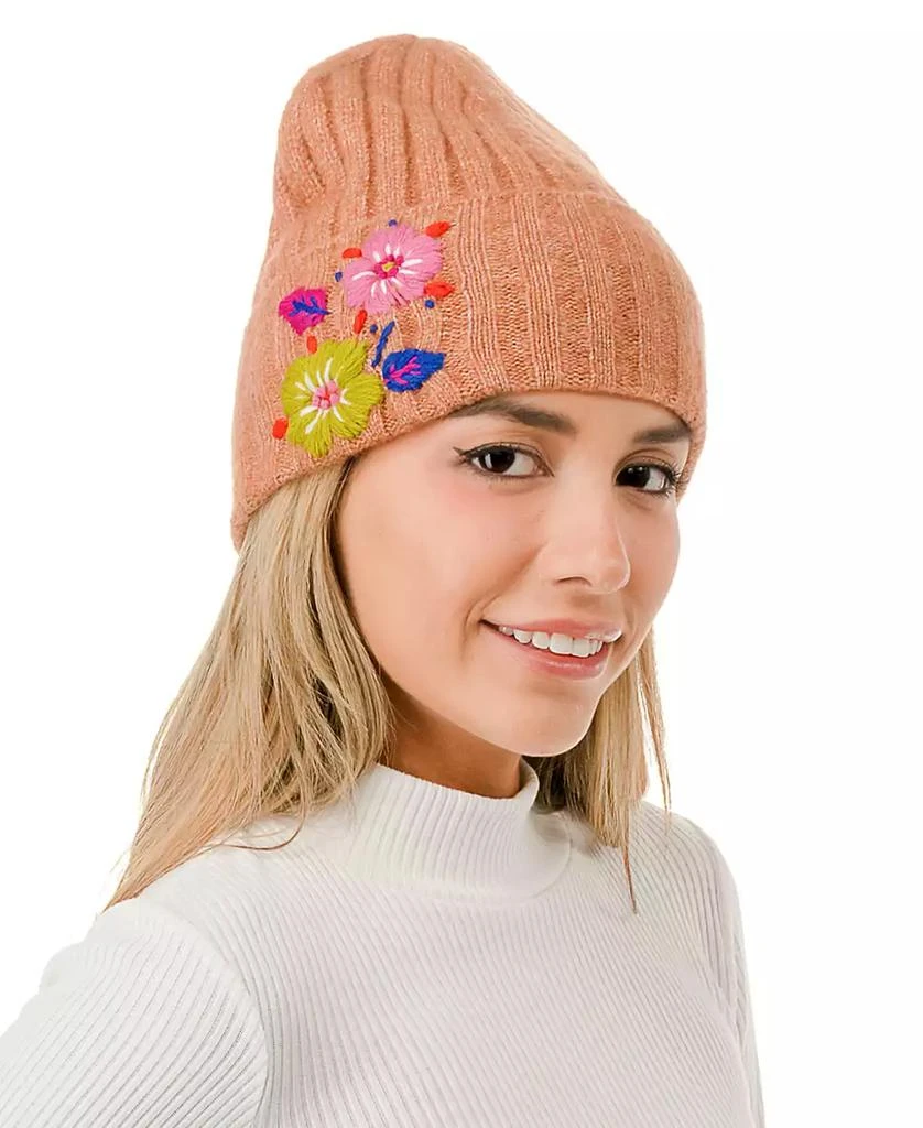 Women display picture 1