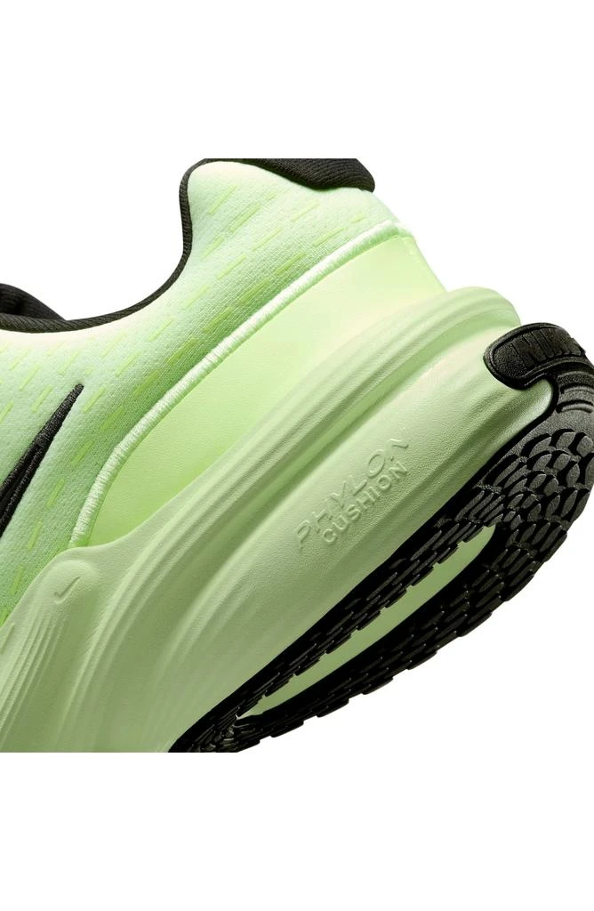 NIKE Uplift SC Sneaker 8