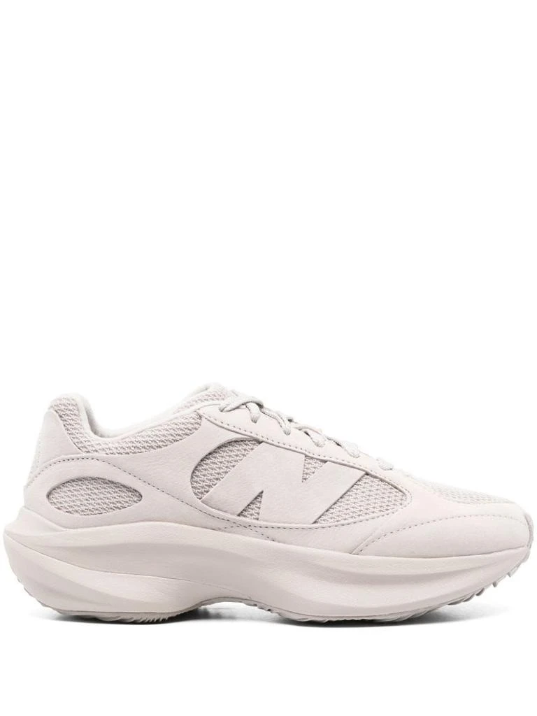 New Balance Sneakers 1