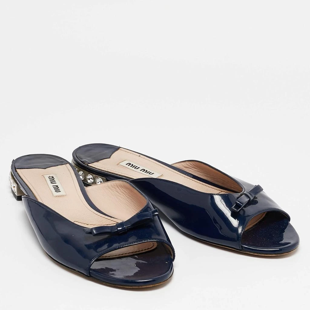 Miu Miu Miu Miu Blue Patent Leather Crystal Embellished Bow Flat Slides Size 38.5 4