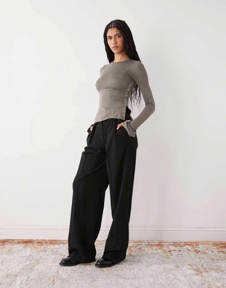 Weekday Weekday long sleeve fitted top with button detailing and asymmetric hem in grey 2