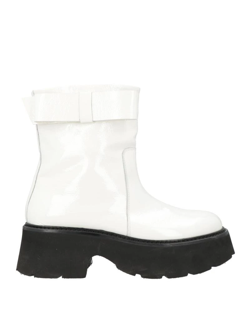 N°21 Ankle boot 1
