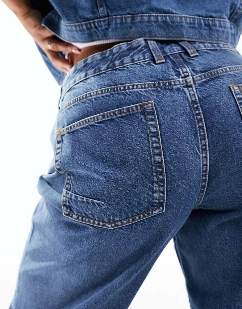ASOS ASOS DESIGN Curve  baggy  jeans in mid blue 3