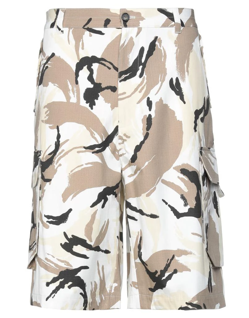 Kenzo Shorts
Bermuda