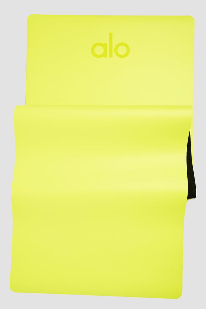 Alo Warrior Mat - Highlighter