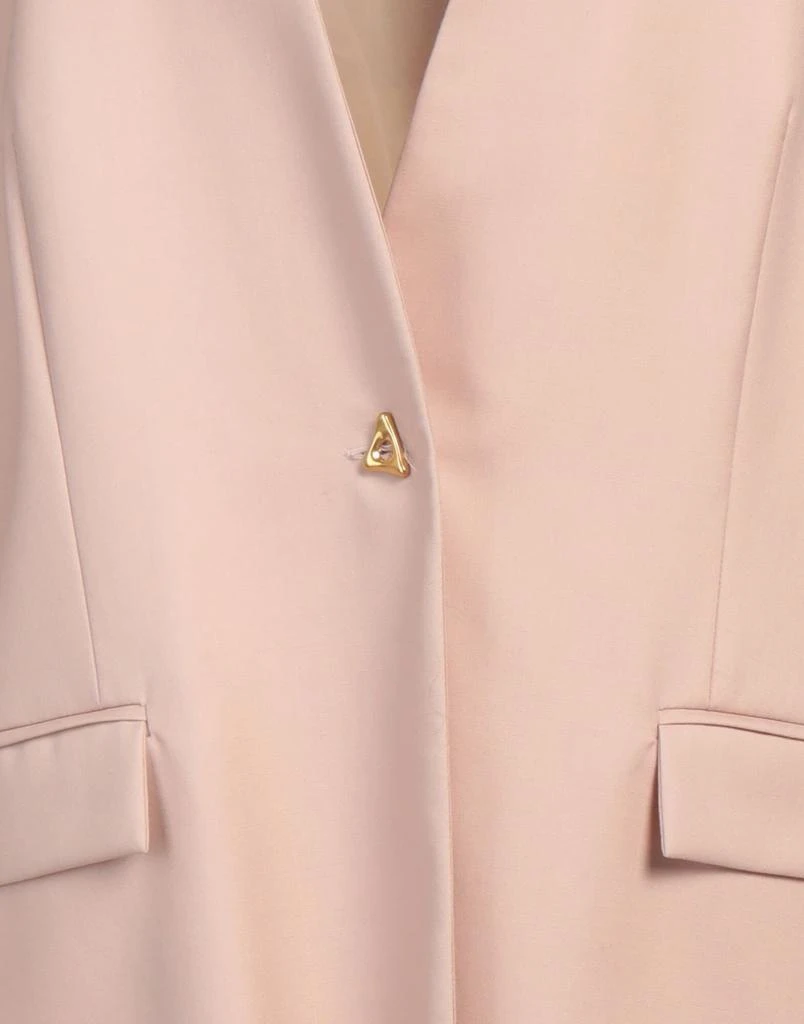 AERON Coat 4