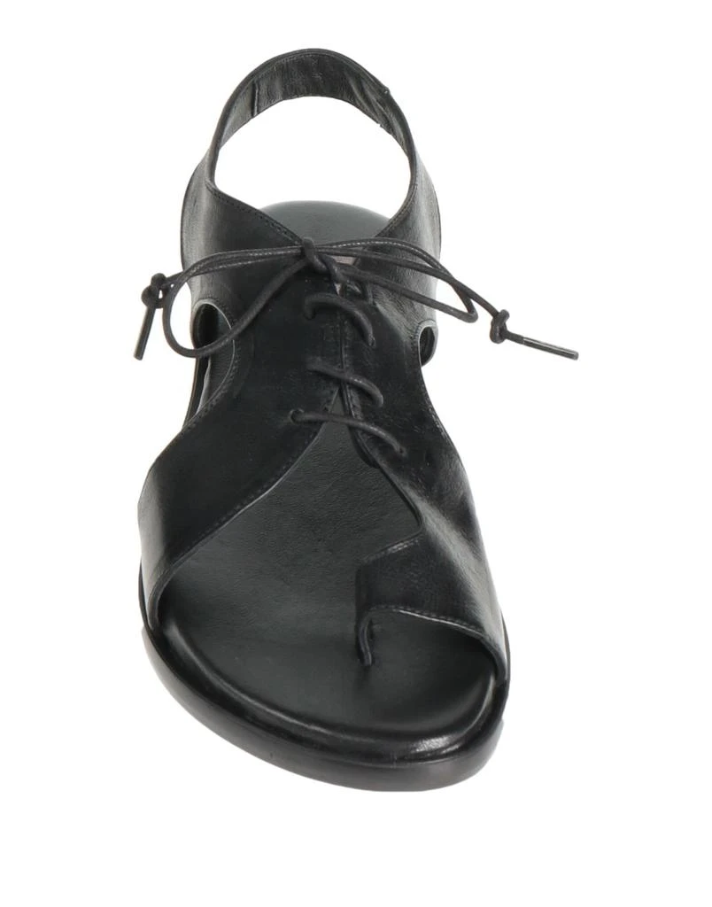 1725.A Flip flops 4