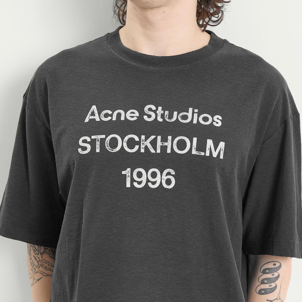 Acne Studios Tシャツ 1996 ダークグレー Acne Studios Acne Studios Exford 1996 T-Shirt - Free Shipping