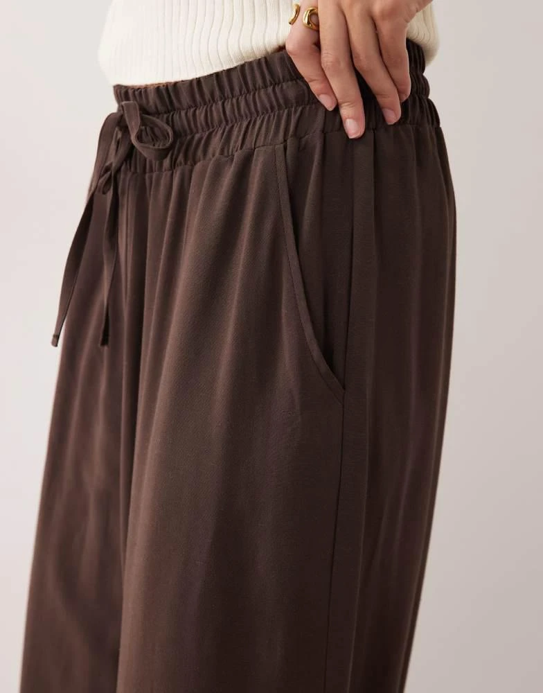 ASOS ASOS DESIGN linen blend pull on drawstring waist wide leg trouser in chocolate 2