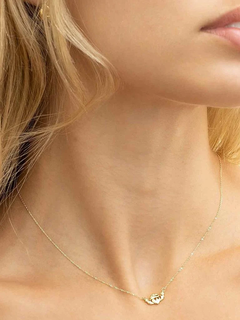 Oradina 14K Yellow Gold Claddagh Pendant Necklace 2