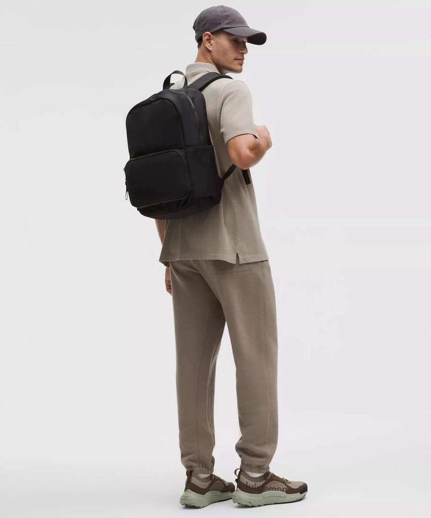 Lululemon Everywhere Backpack 22L 18