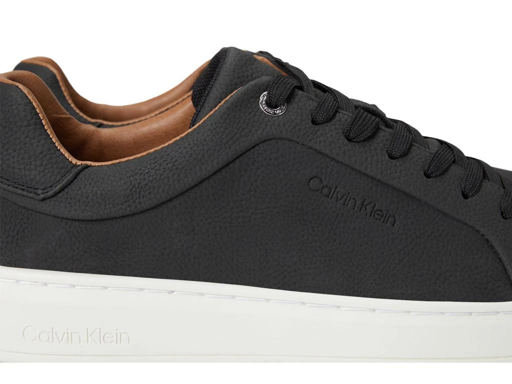 Calvin Klein Wivlo 6