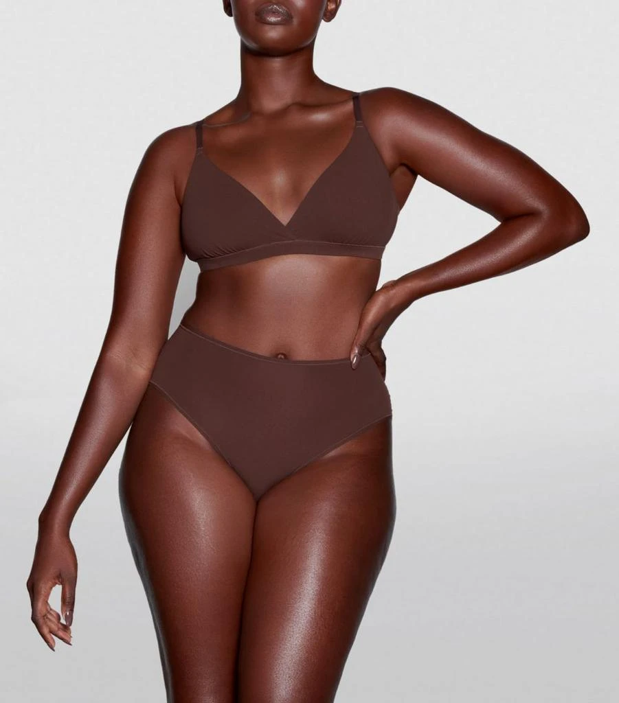 SKIMS Fits Everybody Triangle Bralette 2