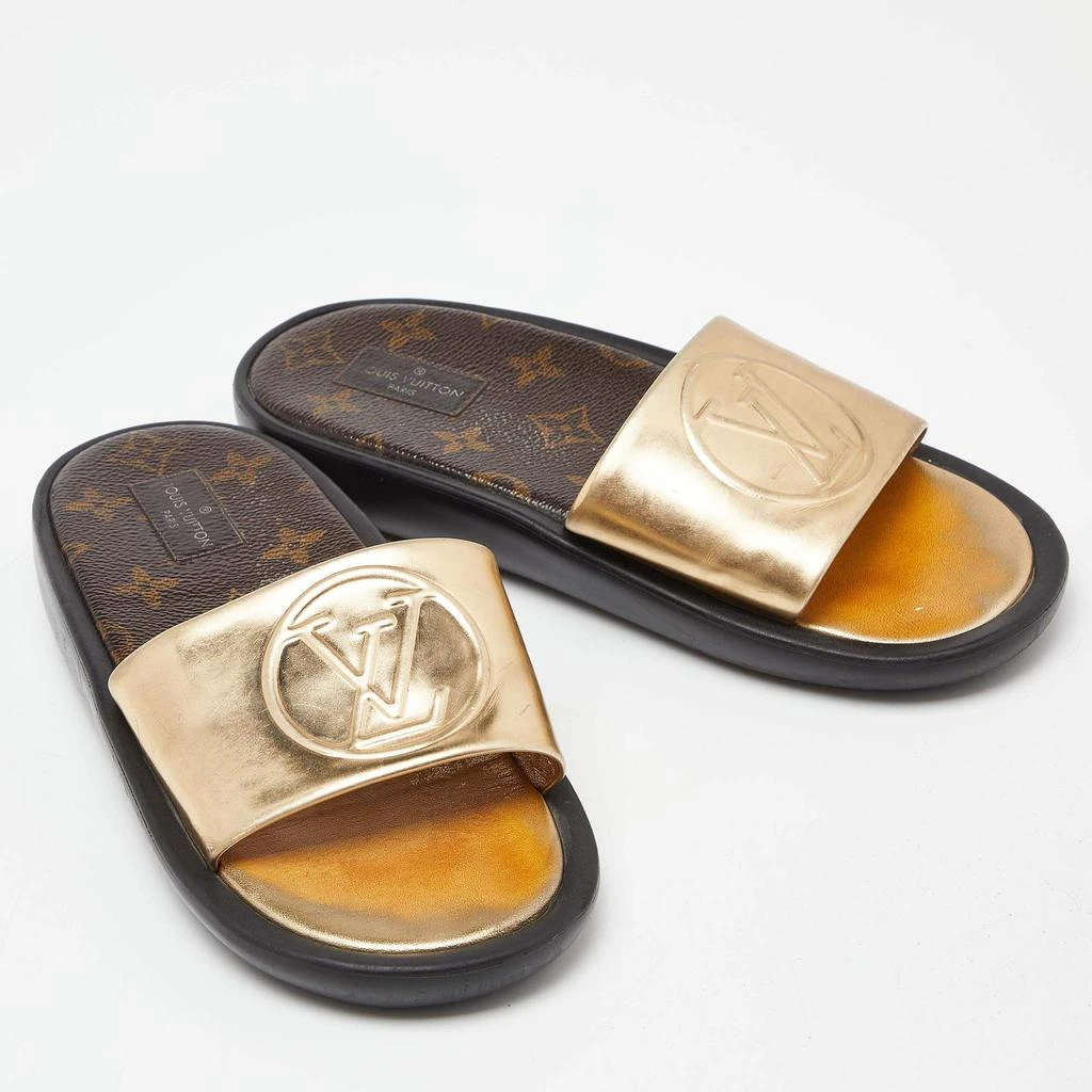 Louis Vuitton Louis Vuitton Gold Leather Sunbath Flat Slides Size 36 4