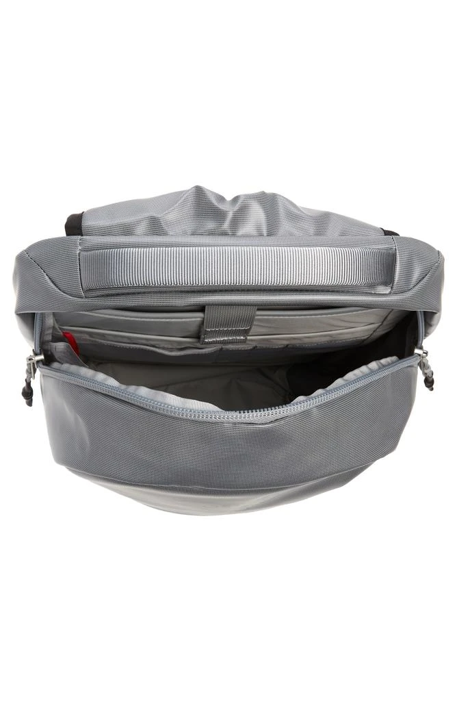 Osprey Transporter<sup>®</sup> Panel Loader Backpack 6