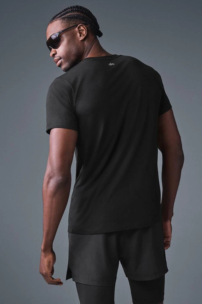 Alo Triumph Tee - Black 4