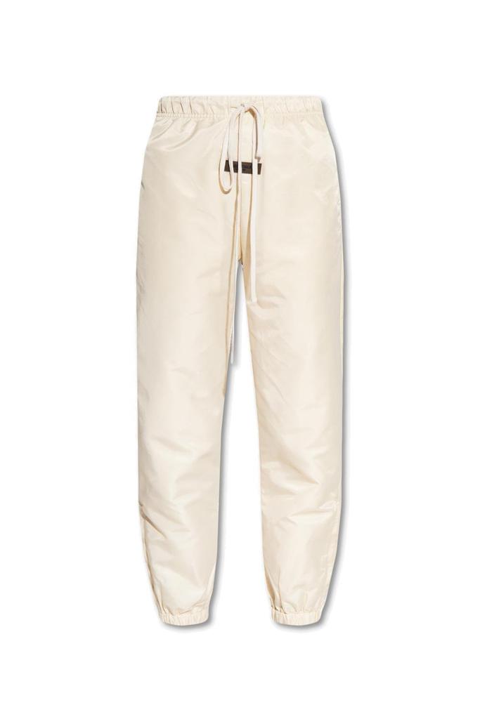 トラックパンツ・ジャージ FEAR OF GOD 24FWESSENTIAL DRAWSTRING MILITARY TRACK PANTS FEAR OF GOD 24FWESSENTIAL DRAWSTRING MILITARY TRACK PANTS