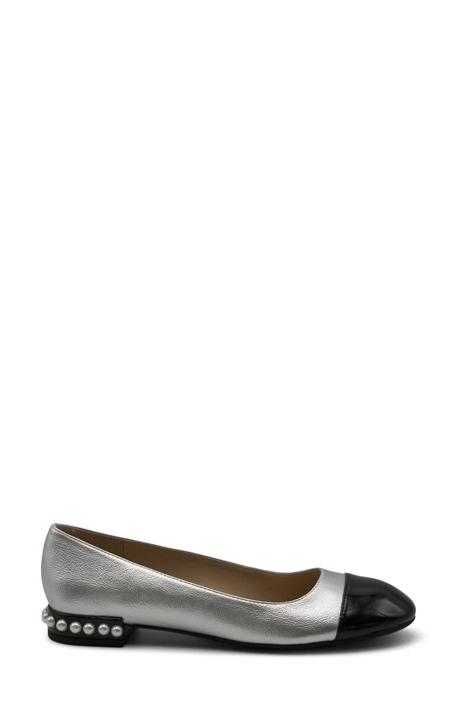 Adrienne Vittadini Corsage Cap Toe Flat 3