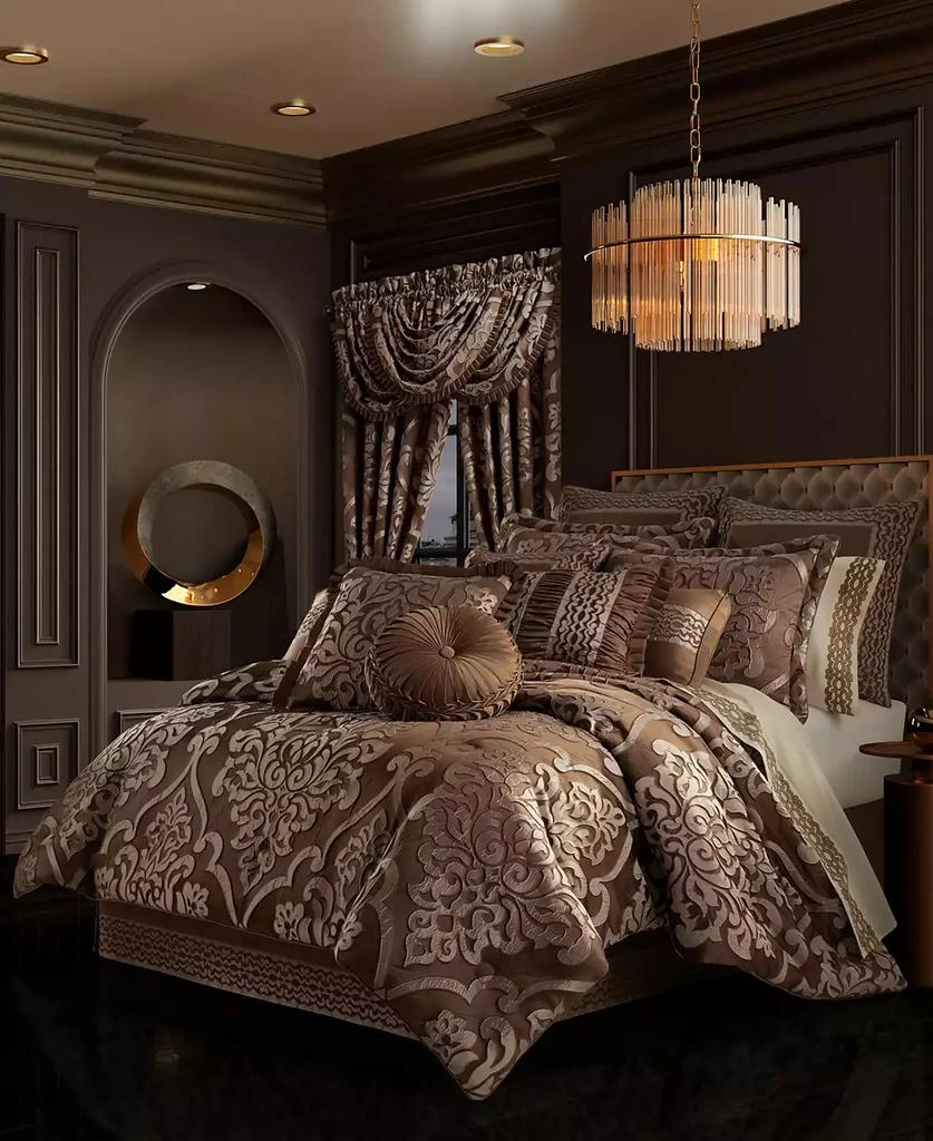 J Queen New York Surano 4-Pc. Comforter Set 1