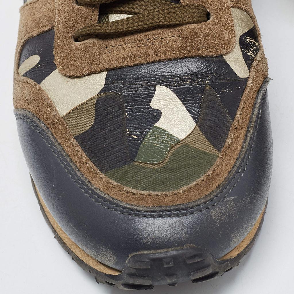スニーカー VALENTINO MULTICOLOR CAMOUFLAGE SNEAKERS Valentino Multicolor Camouflage Print Canvas And Rubber Cap