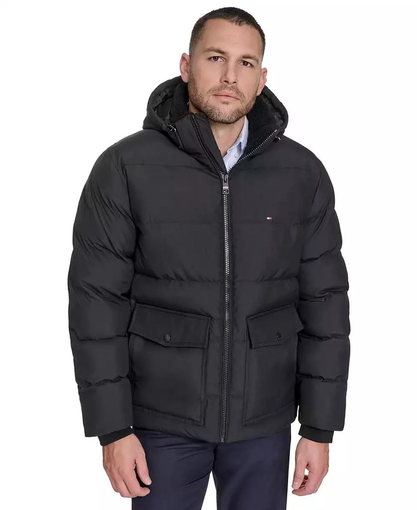 Tommy Hilfiger Men
s Two Pocket Hooded Puffer Jacket
