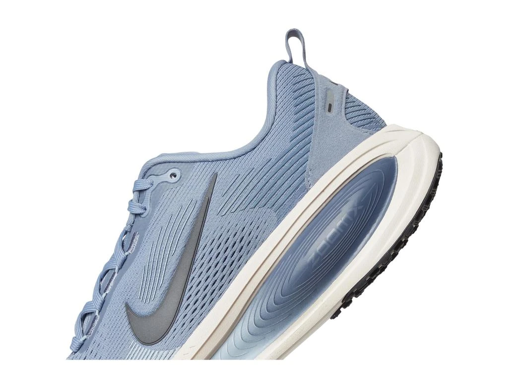 NIKE Vomero 18 6