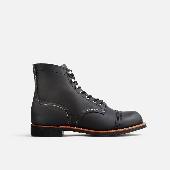 Red Wing Red Wing Iron Ranger 8084 Men
s Black Leather Toe Cap Comfort 6-Inch Ankle Boots