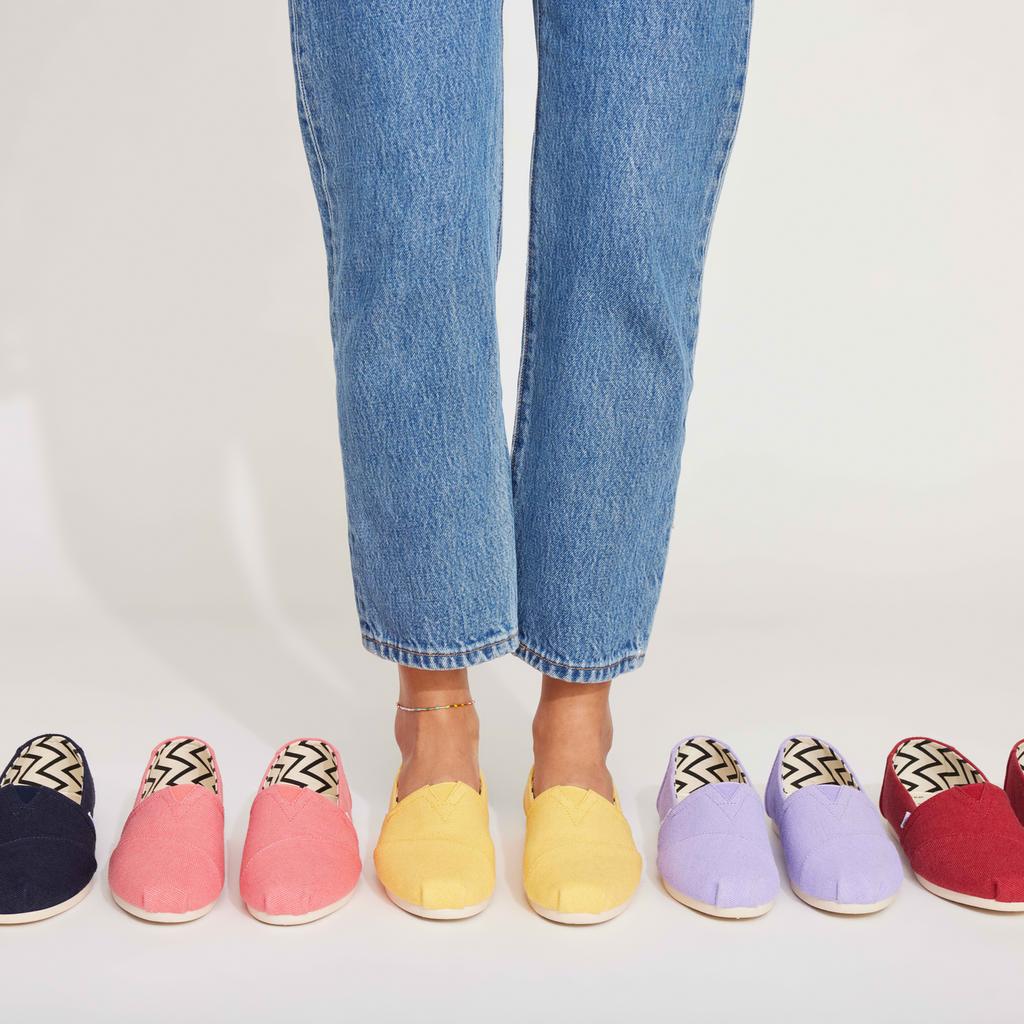 TOMS Shoes Classic Alpargata Pineapple Yellow Heritage Canvas