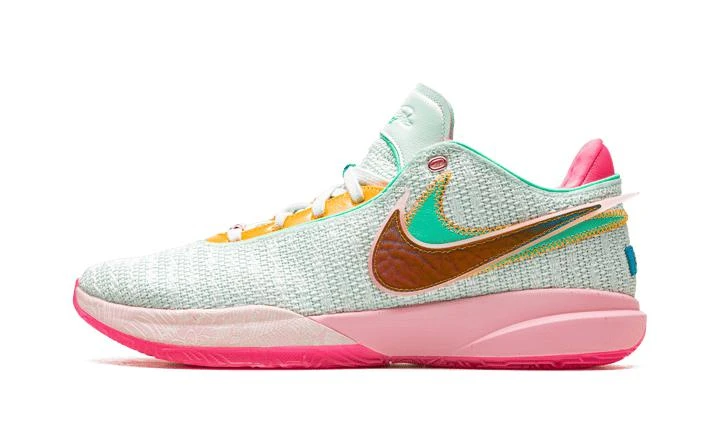NIKE Nike LeBron 20 1