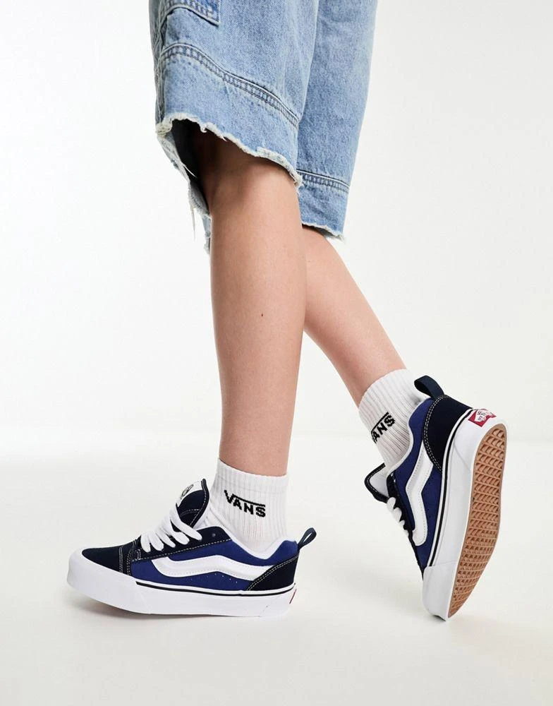 Vans Vans Knu Skool chunky sneakers in navy and white - NAVY 2