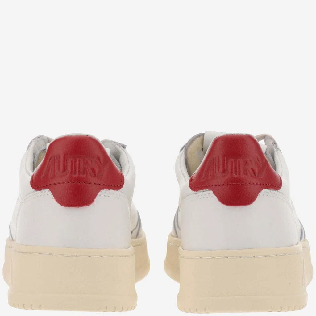 Autry Low Medalist Leather Sneakers 4