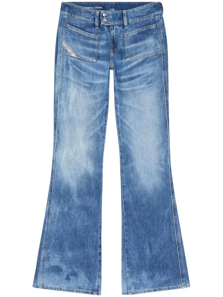 Diesel D-Hush jeans flanked 1