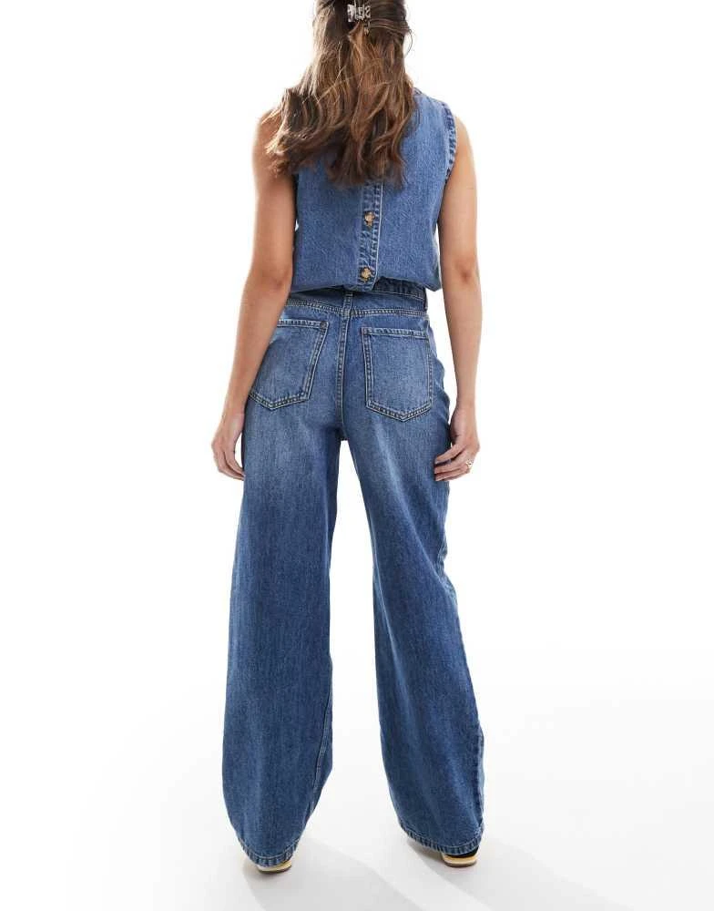 New Look New Look Adalae wide leg jean in mid blue 2