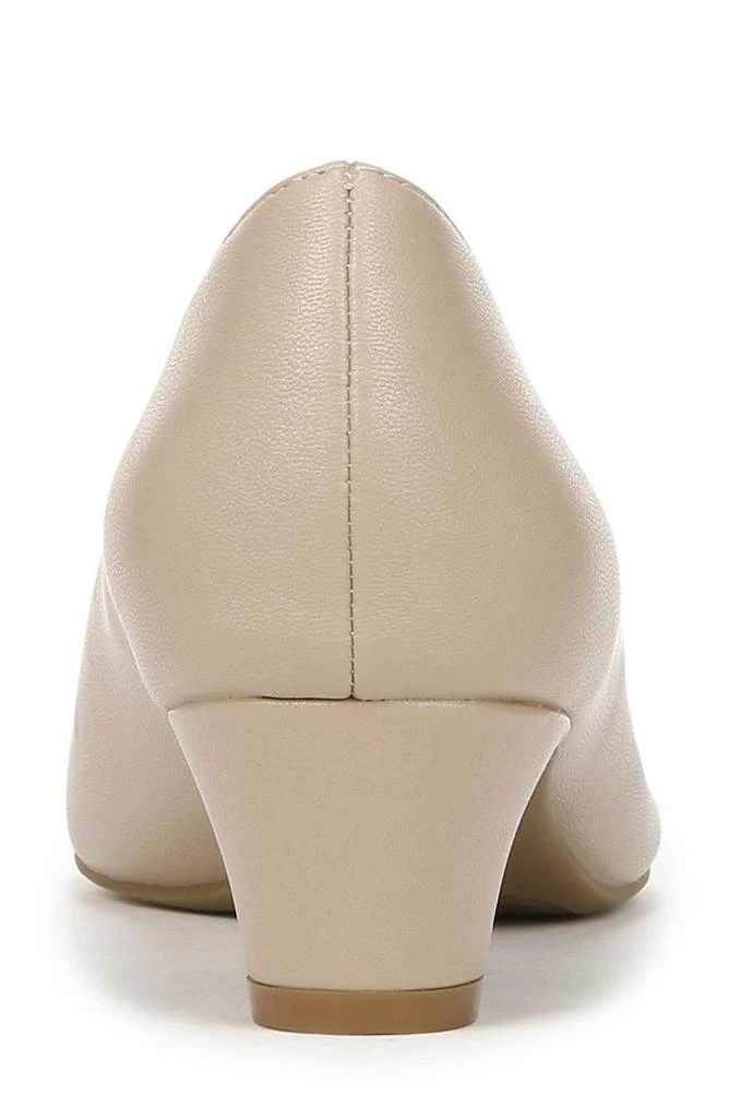 LifeStride Minx Pointed Toe Pump 9