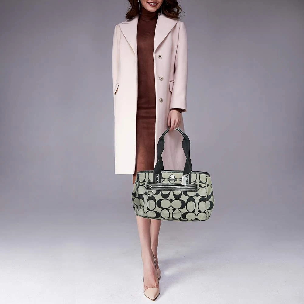 Coach Coach Beige/Black Signature Canvas Daisy Tote 2