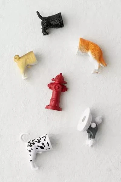 Urban Outfitters Animal Butt Magnet Set 3