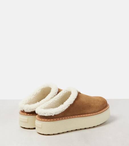 Shop Evolve shearling-lined suede platform mules on Sale at