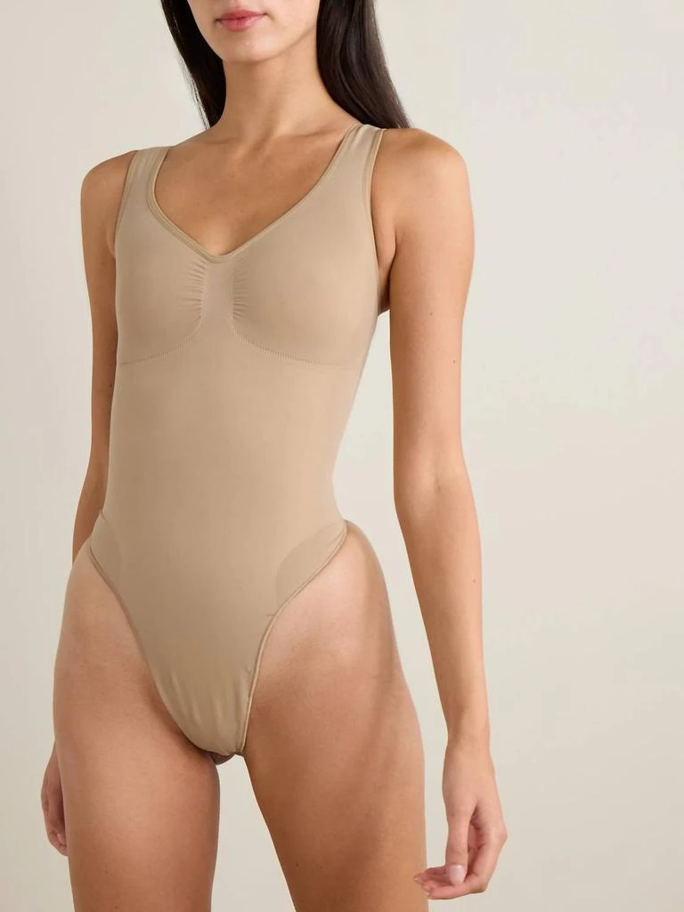 SKIMS Skims - Seamless Sculpt Scoop Neck Thong Bodysuit