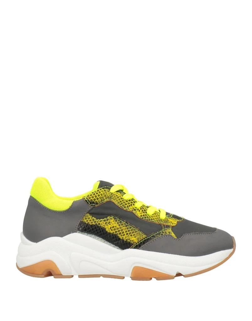 TSD12 Sneakers 1